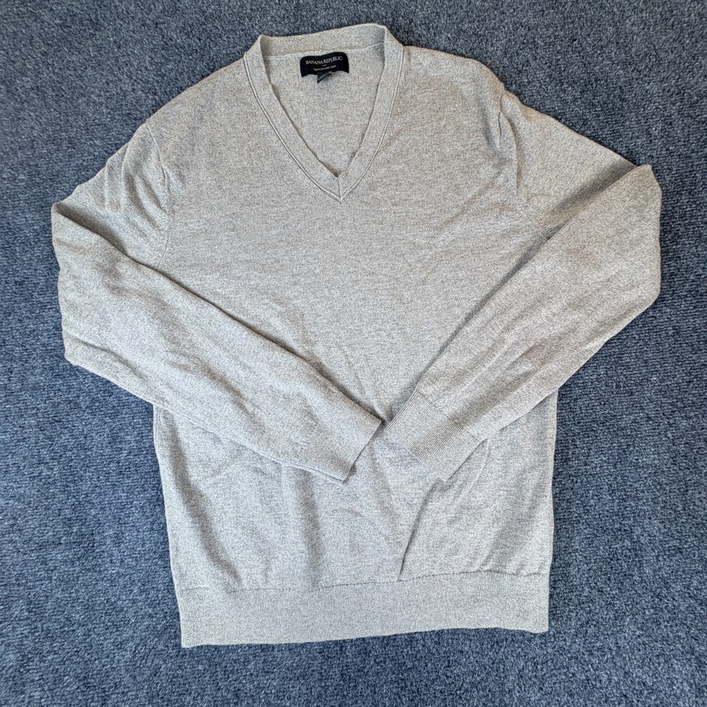 Banana Republic Sweater Mens Medium Heather Gray Knit Cotton Long Sleeve V-Neck‎